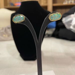 Kendra Scott turquoise stone earrings